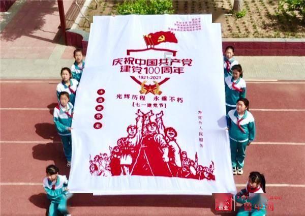 哪路大神帮我断定是男是女，必定感激！